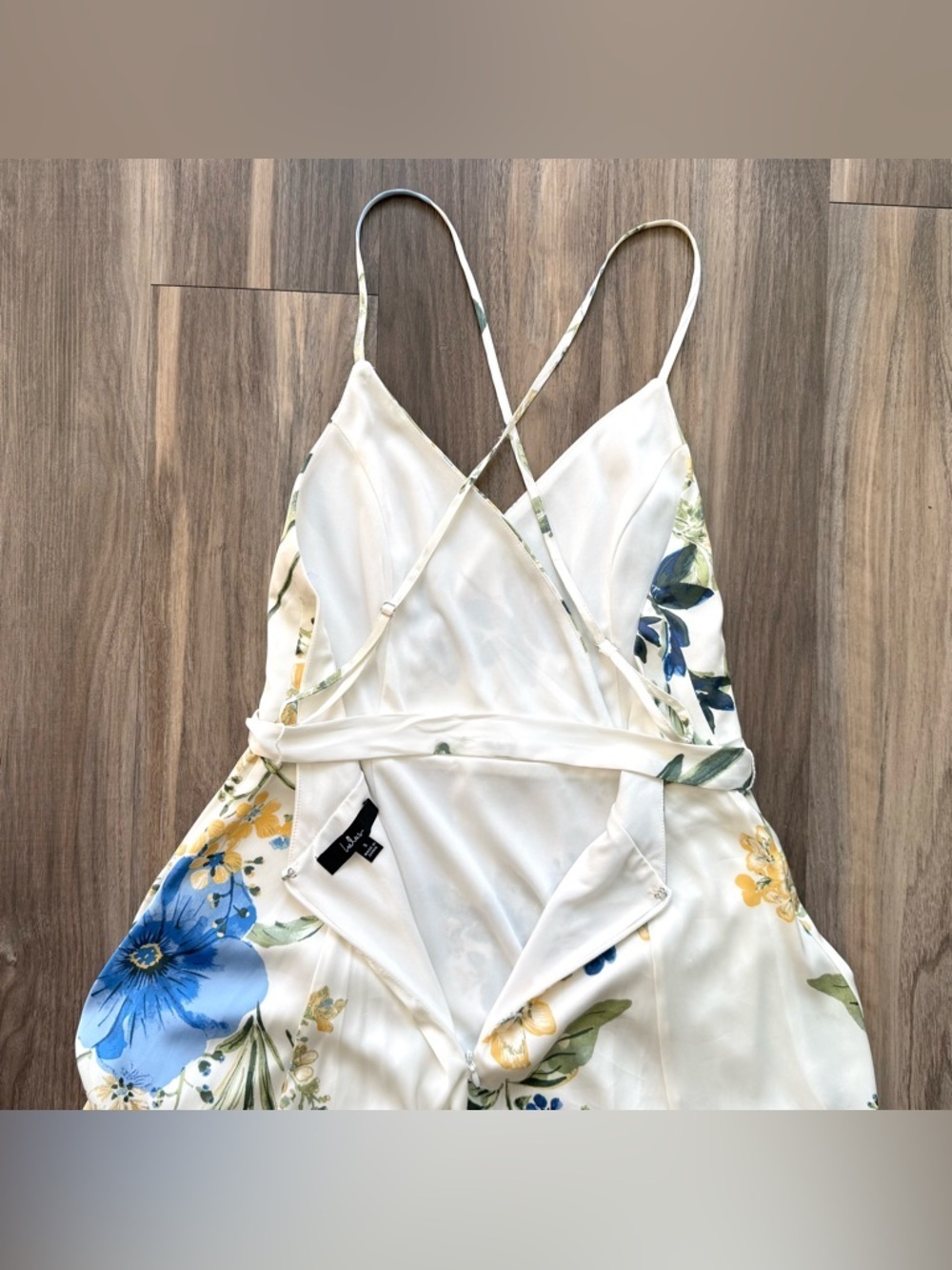 Lulus White Floral Gown Size S - Picture 6 of 8